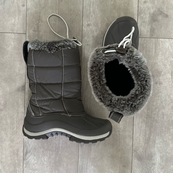 LL Bean Girls Size 1 Primaloft Insulated Brown Boots, Quilted, 11” like new - Picture 1 of 16